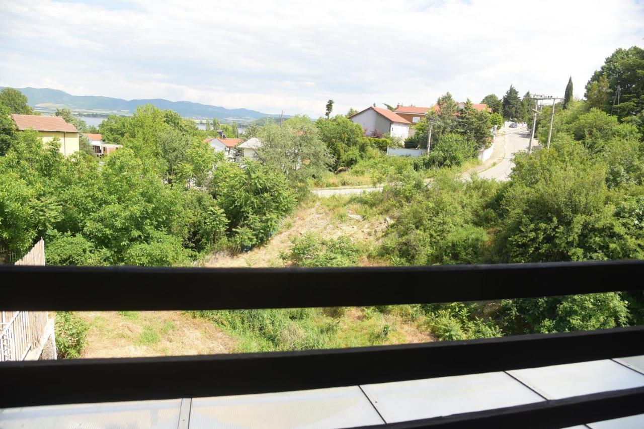 Apartments Villa Naumovi Dojran Exterior photo
