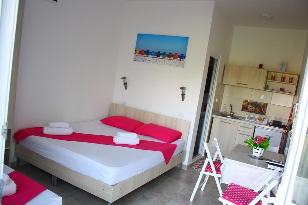 Apartments Villa Naumovi Dojran Exterior photo