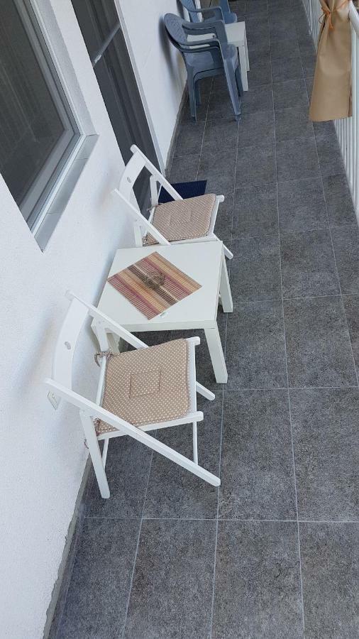 Apartments Villa Naumovi Dojran Exterior photo